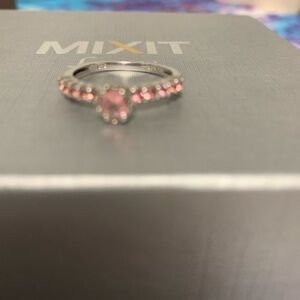 Sterling Silver Pink Ring Size 7